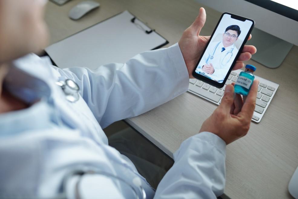 How Mobile Apps Are Improving Healthcare Efficiency in Saudi Arabia